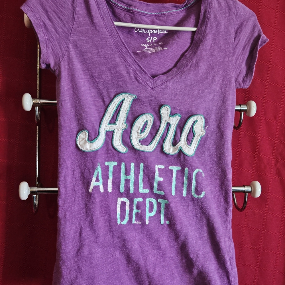 Aeropostale Purple Short Sleeve Tee